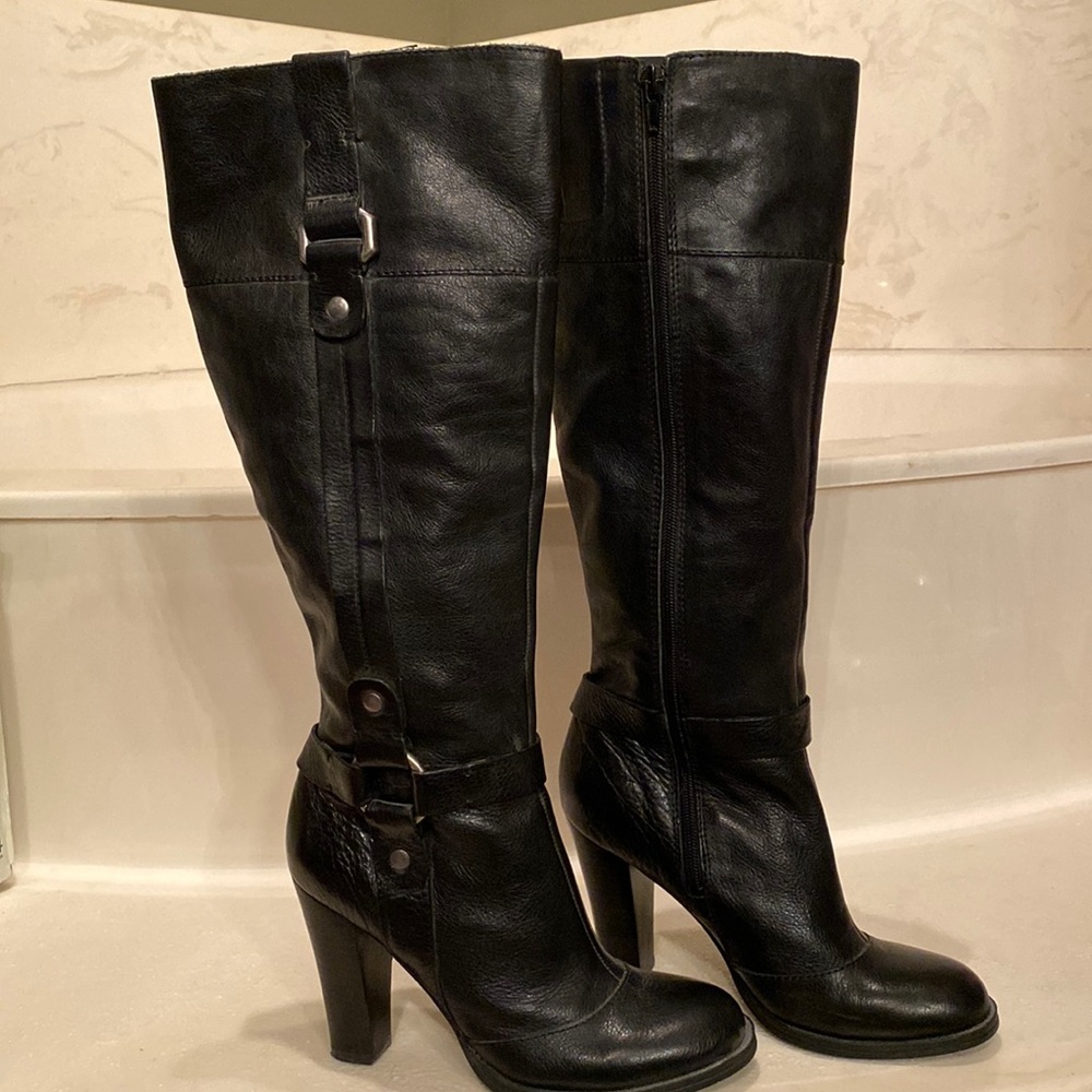 Nine West black leather heeled boots